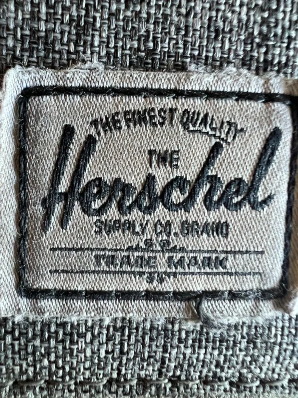 Herschel Supply Co. Charlie Card Holder Wallet Gray Heather
